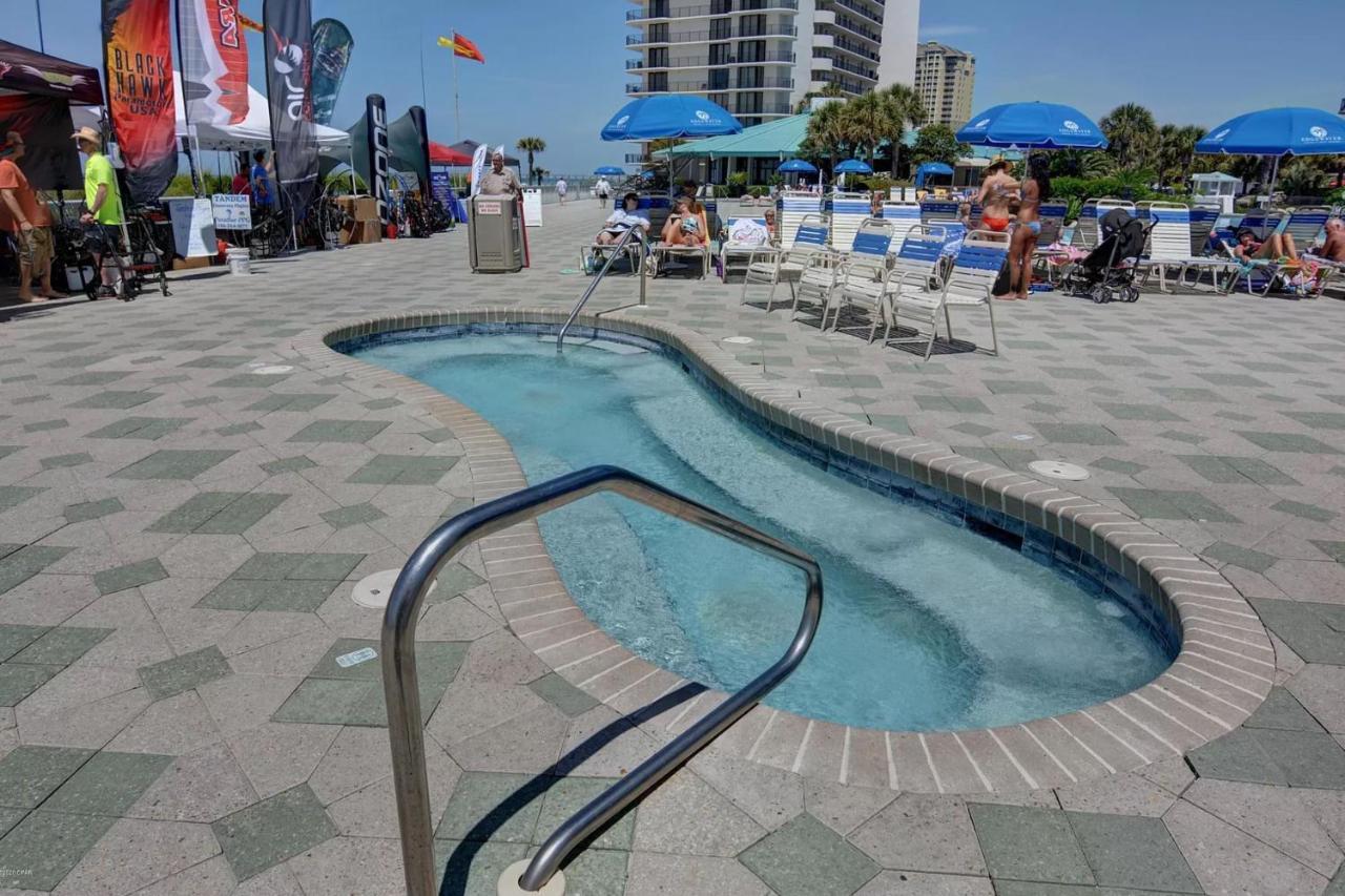 Edgewater Gulf 953 *