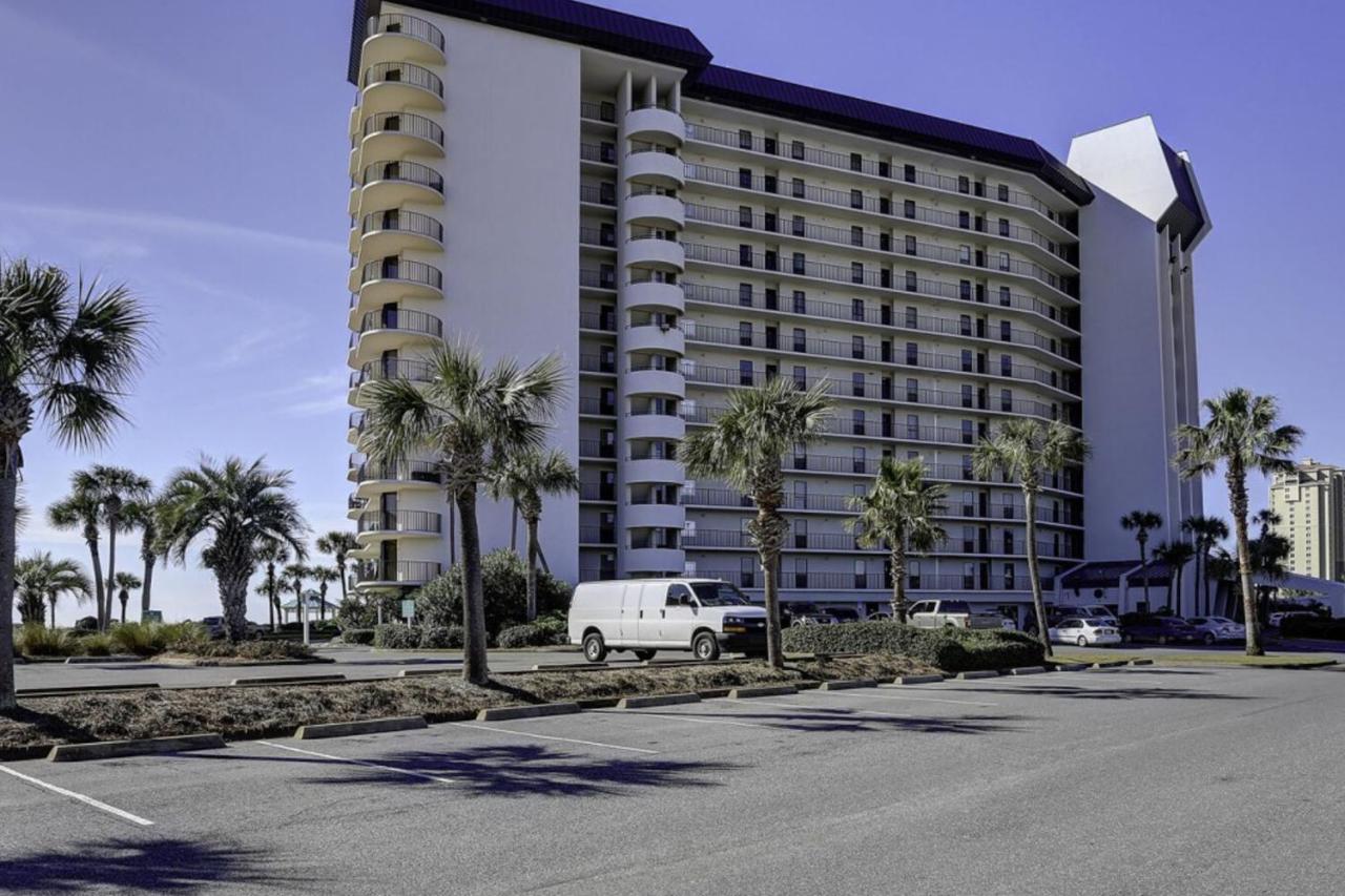 Edgewater T One 1204 Apartment