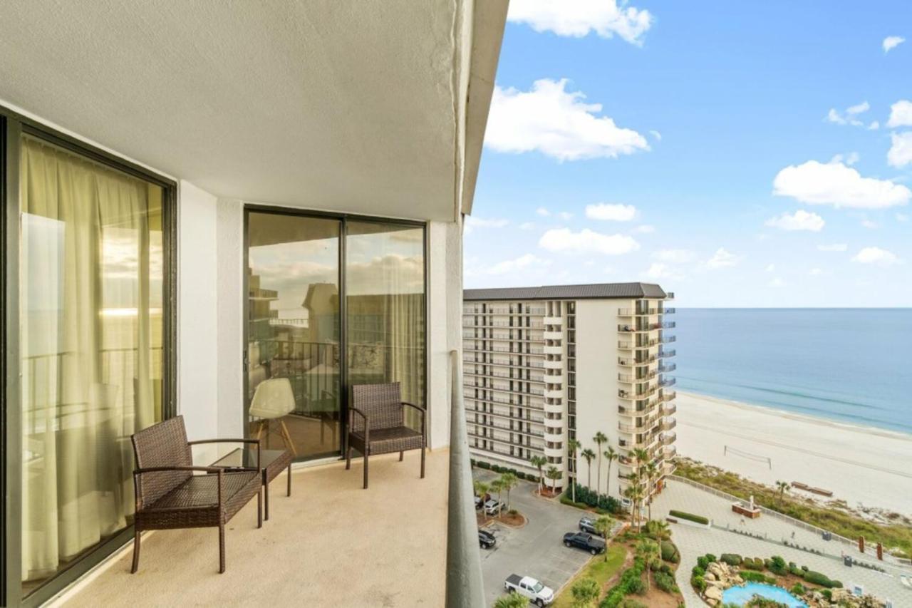 Apartment Edgewater T One 1204