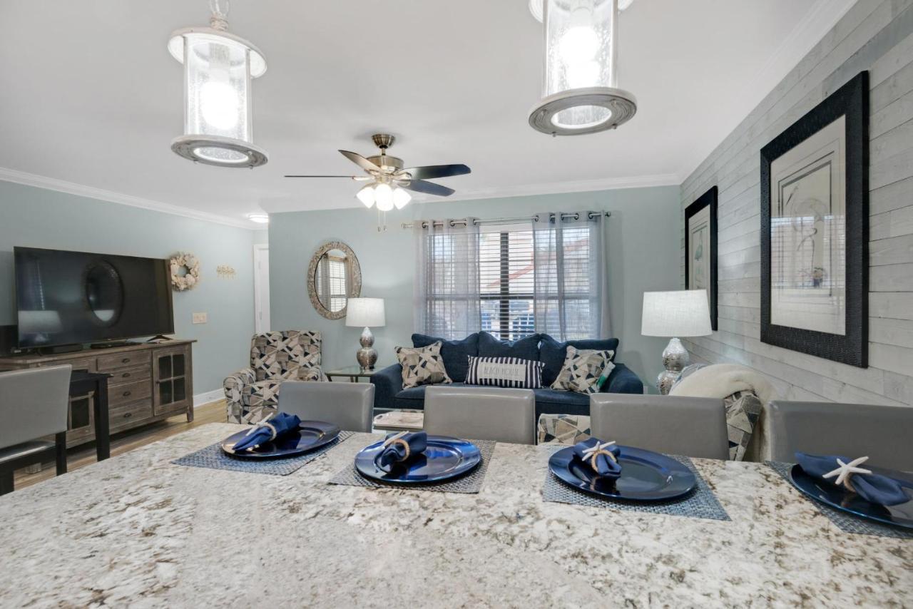 Horizon South 74f Apartment