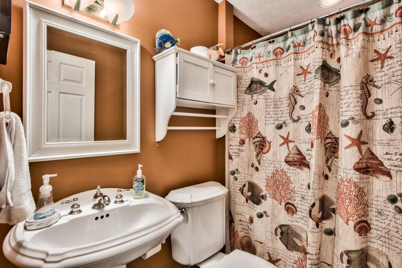 Beachside 8 - Beachfront - Sleeps 8! * Panama City Beach