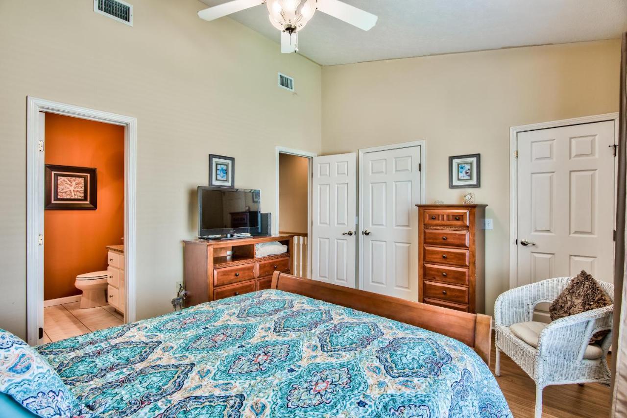 Beachside 8 - Beachfront - Sleeps 8! Apartment Panama City Beach