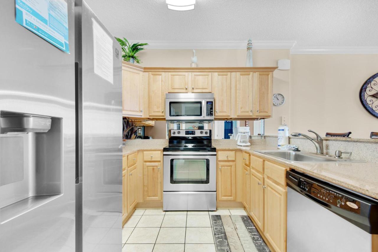 Apartment Tropic Winds 1104 *