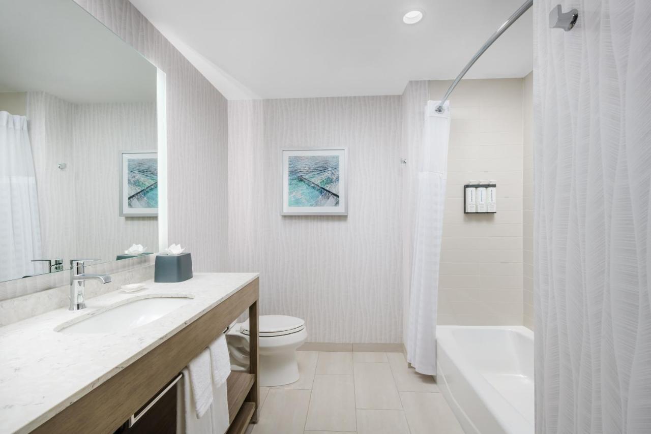 Hyatt Place Panama - Beachfront Hotel