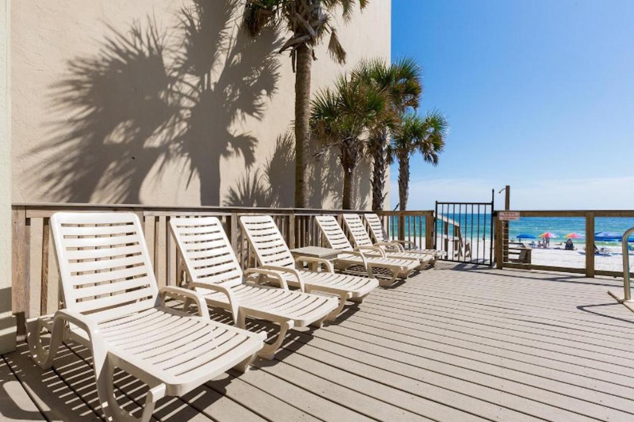 Holiday home The Pelicans Nest - Beachfront 4 Bdrm 4 And Half Bath With Pool And Hot Tub!
