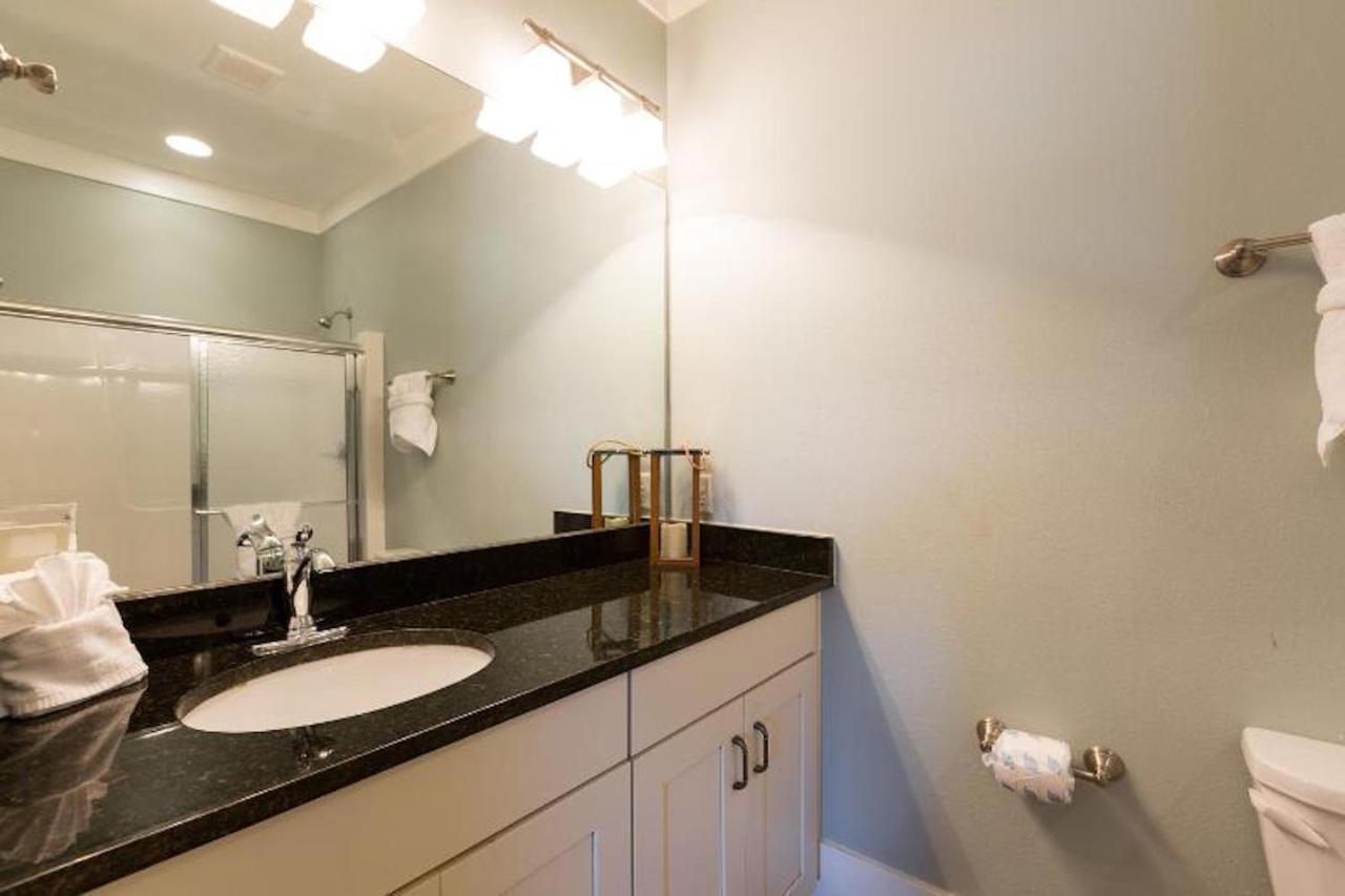 The Pelicans Nest - Beachfront 4 Bdrm 4 And Half Bath With Pool And Hot Tub! *