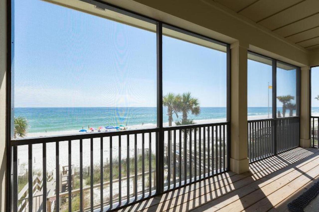 Holiday home The Pelicans Nest - Beachfront 4 Bdrm 4 And Half Bath With Pool And Hot Tub!