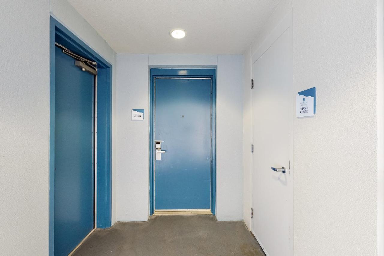 Sterling Breeze 707-a Apartment *