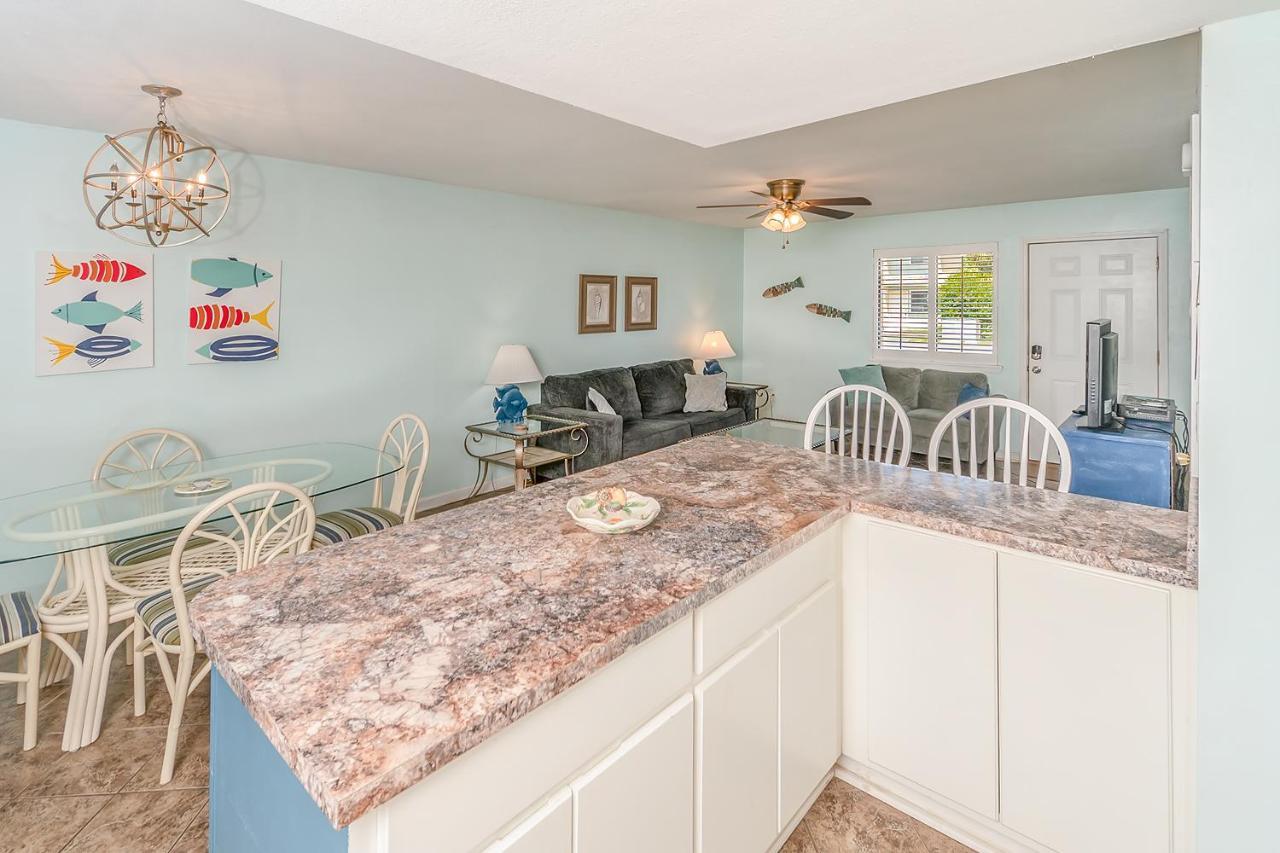 Sea This Way At Gulf Highlands The Abcs Of Vacation Perfection Welcomes You Apartment *