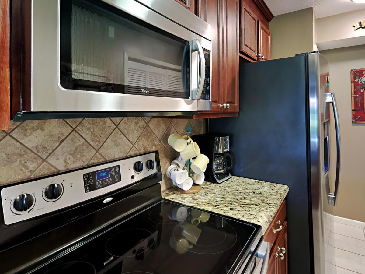 Edgewater 2605