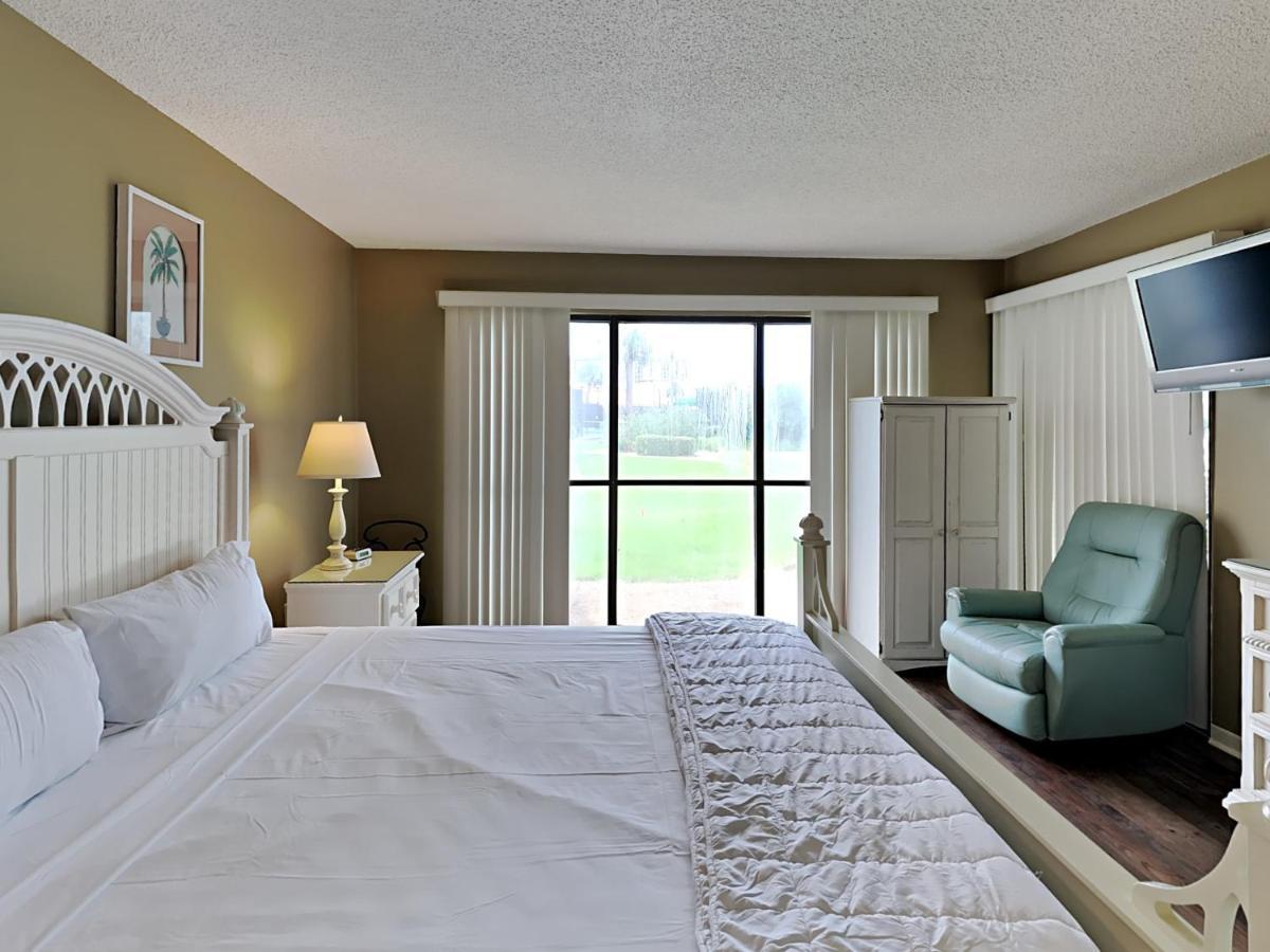 Edgewater 2605