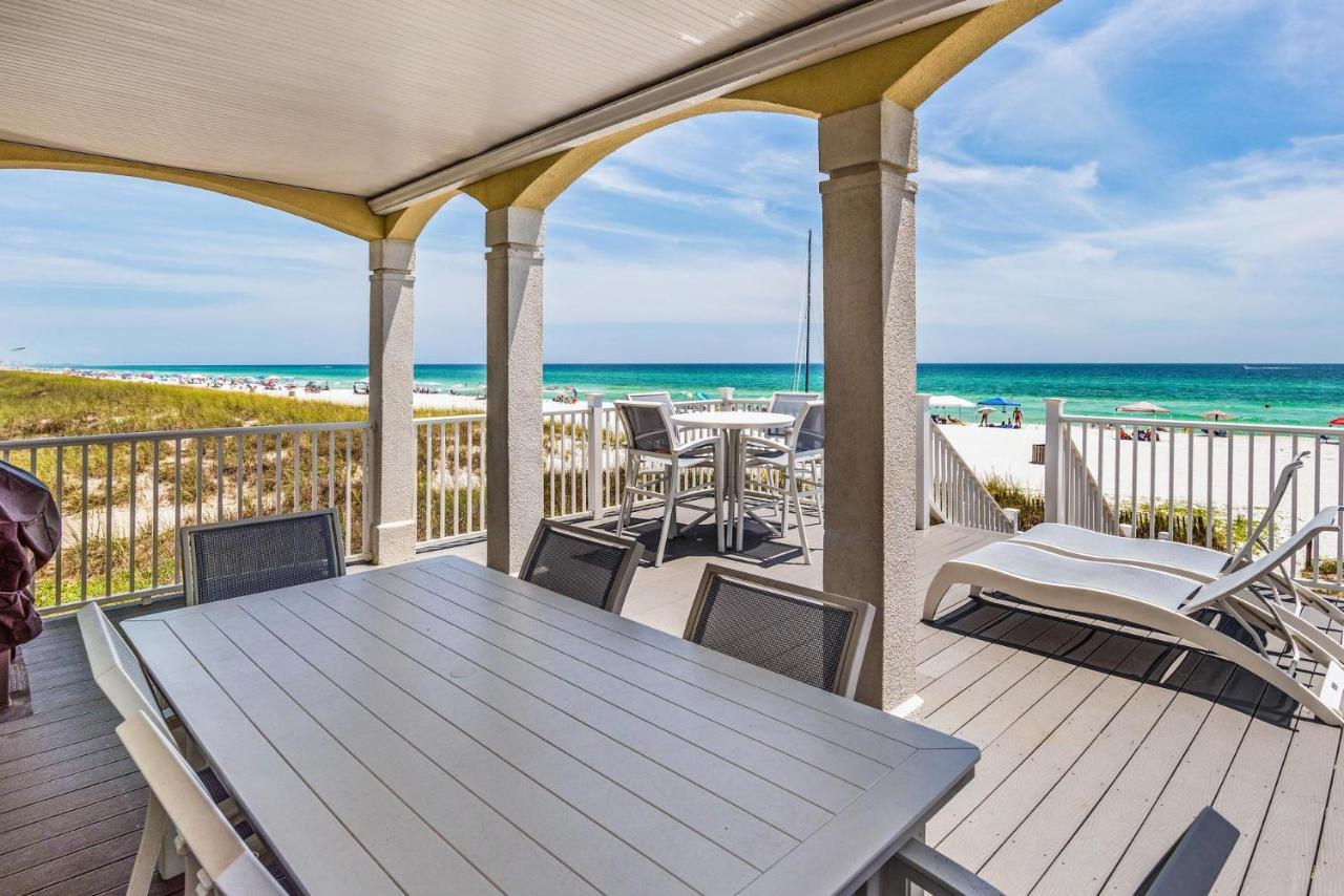Southern Comfort - Beautiful Private Beachfront Home! Holiday home