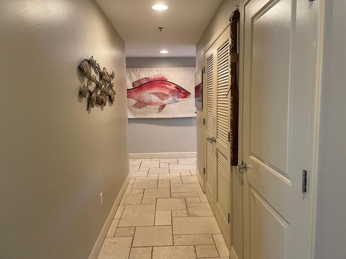 Apartment Sterling Breeze 1007