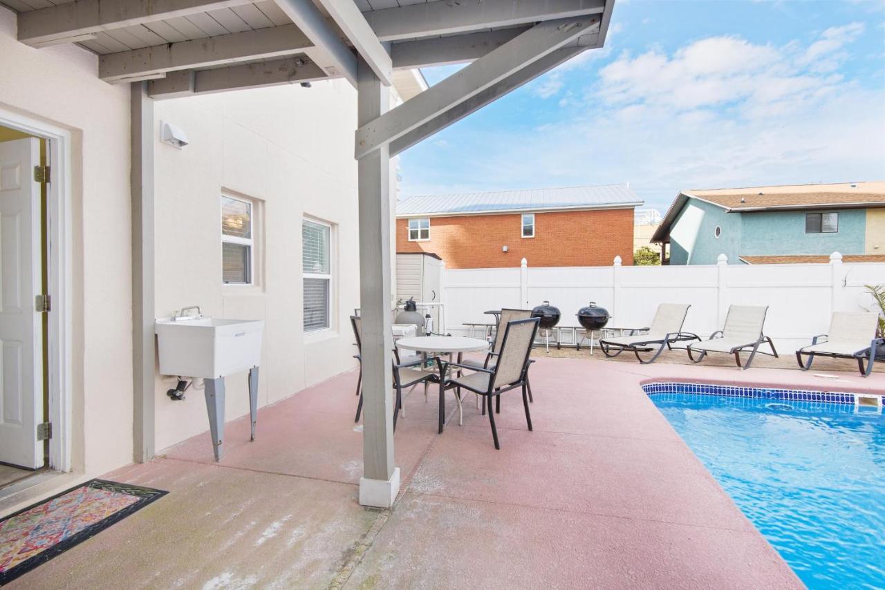 Gulfside #3 Apartment *
