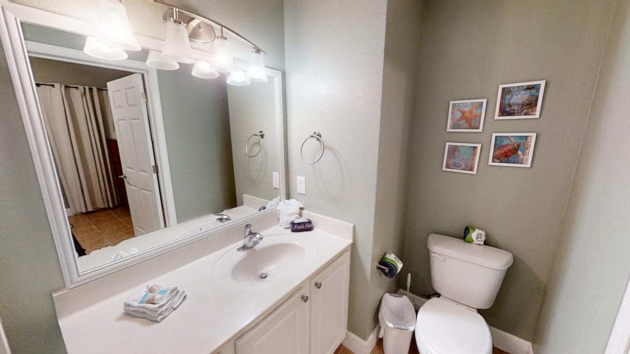 Holiday home Tidewater 210