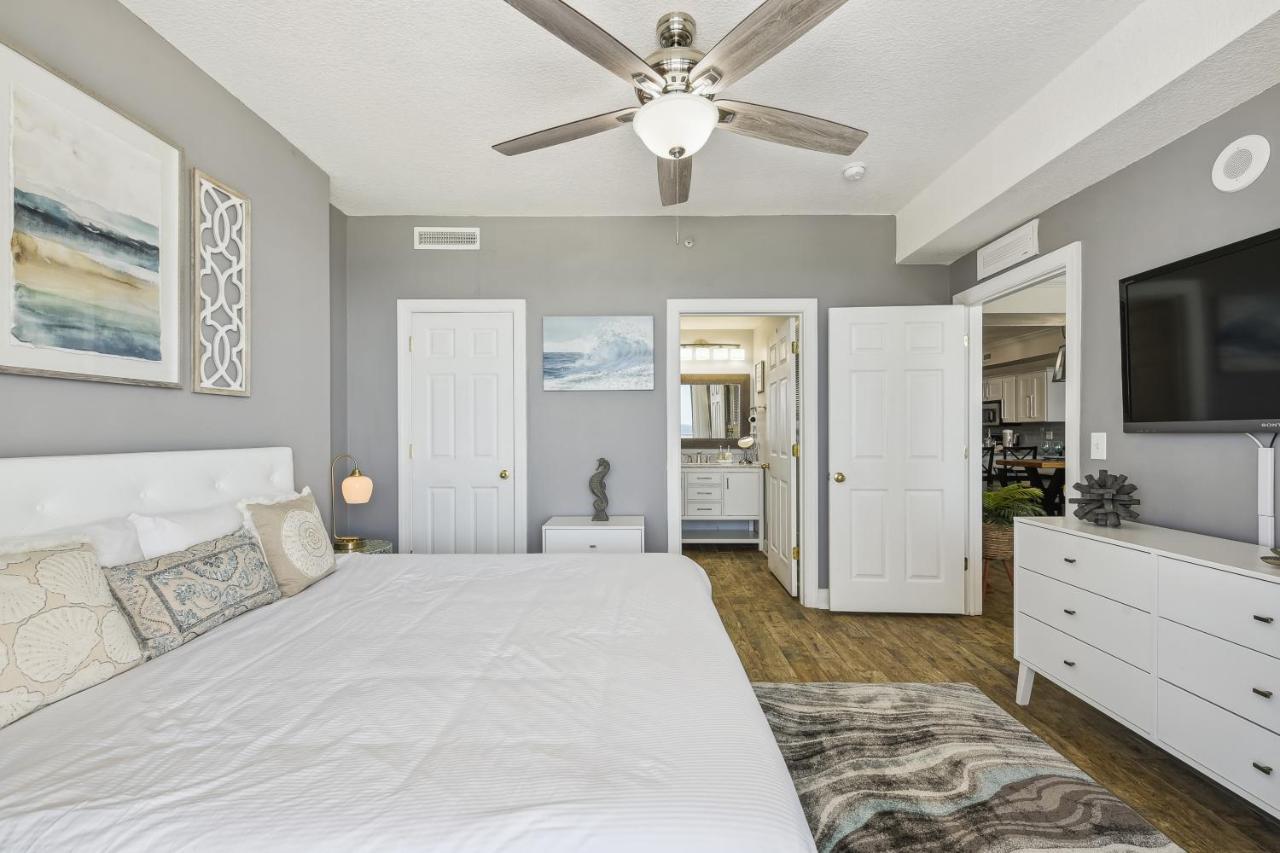 Holiday home Tropic Winds #607 By Book That Panama City Beach