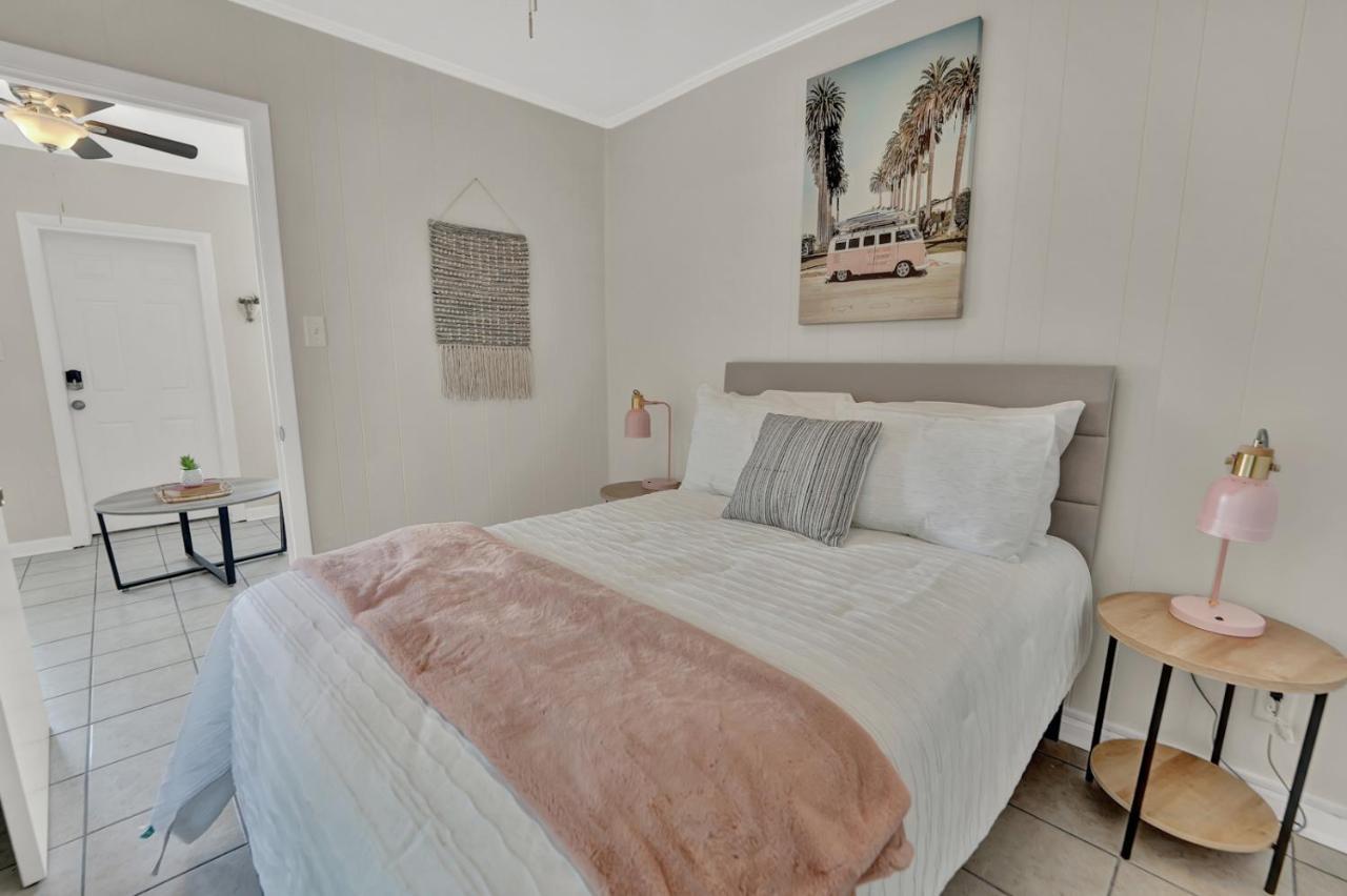Sf Unit 3 - *across From Beach - Spacious Kitchen/living & Bdr Apartment