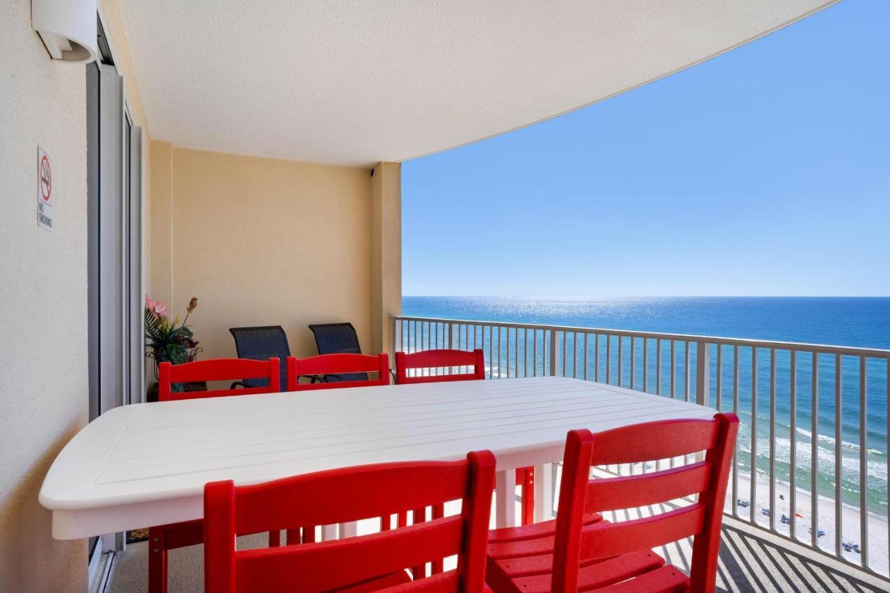 Ocean 1303 Holiday home *