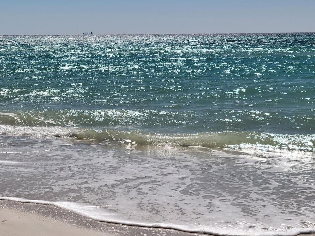 Spectacular 5th Floor Gulf View In Panama Beach, Just Steps Away From The Apartment Panama City Beach