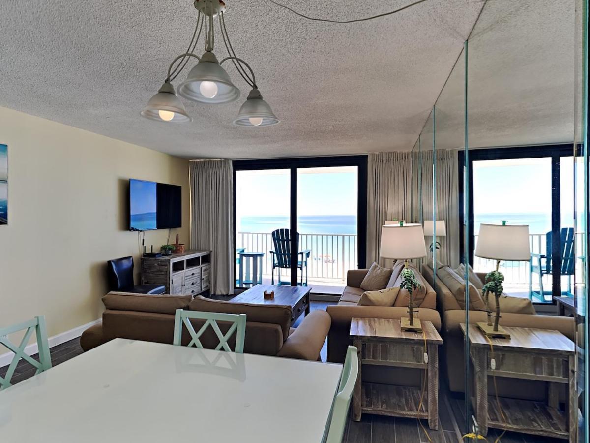 Edgewater Windward 305 Apartment