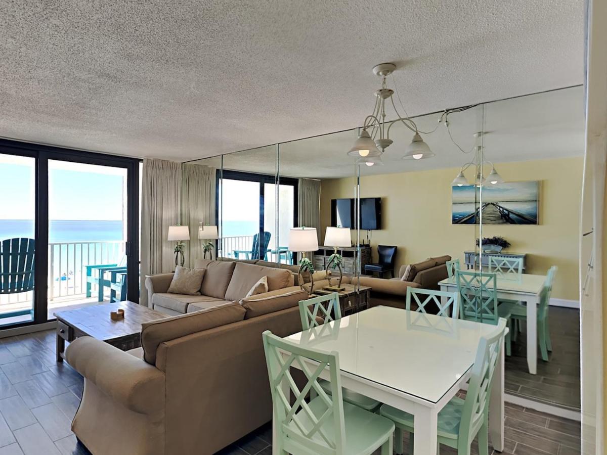 Edgewater Windward 305 Apartment