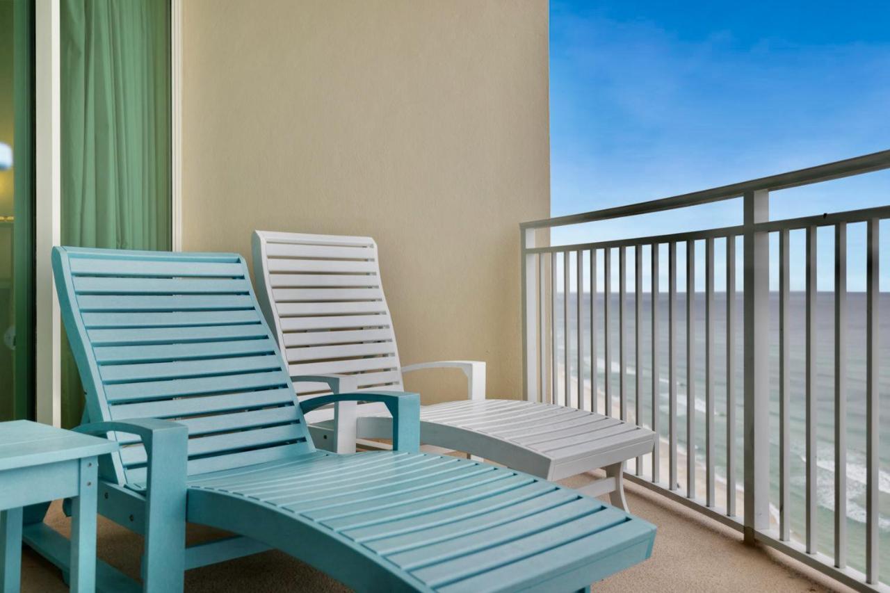 Aqua Resort: Beachfront 3-bedroom With Beach Chairs * Panama City Beach