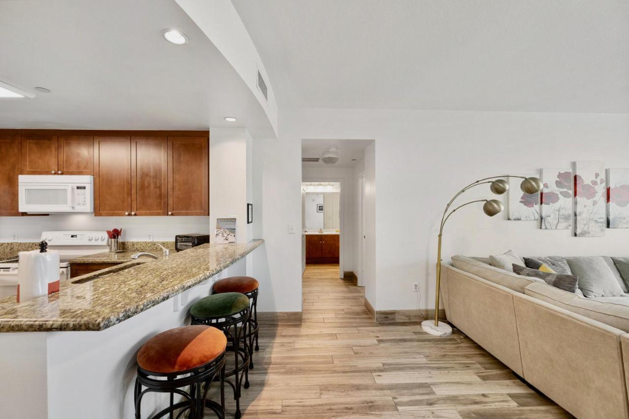 Aqua Resort: Beachfront 3-bedroom With Beach Chairs * Panama City Beach