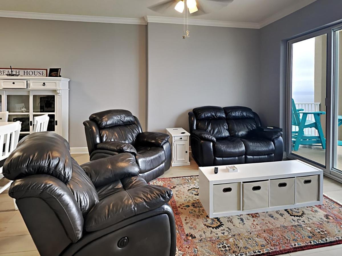 Ocean 2106 Apartment