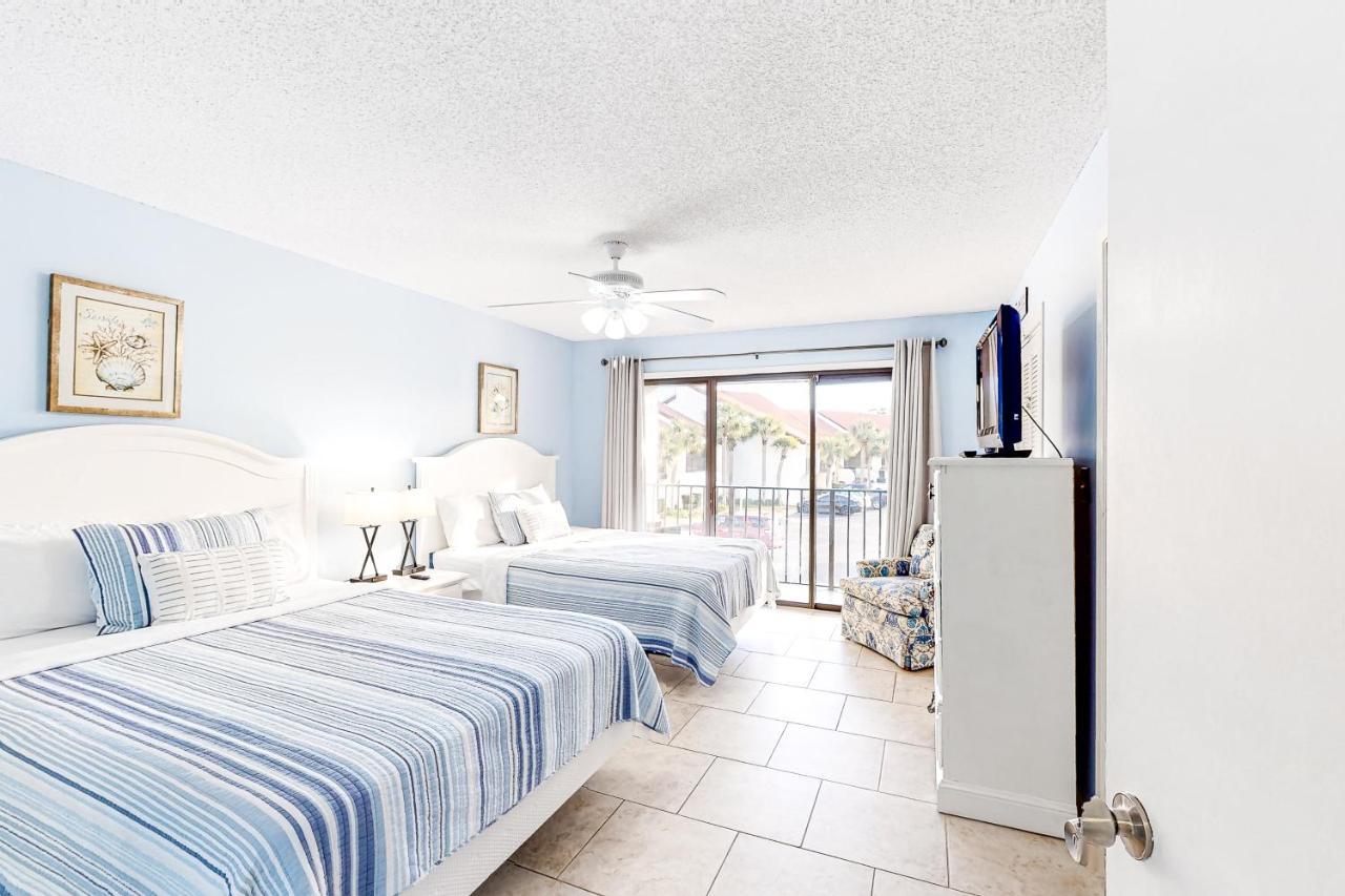 Edgewater 1412 Villa