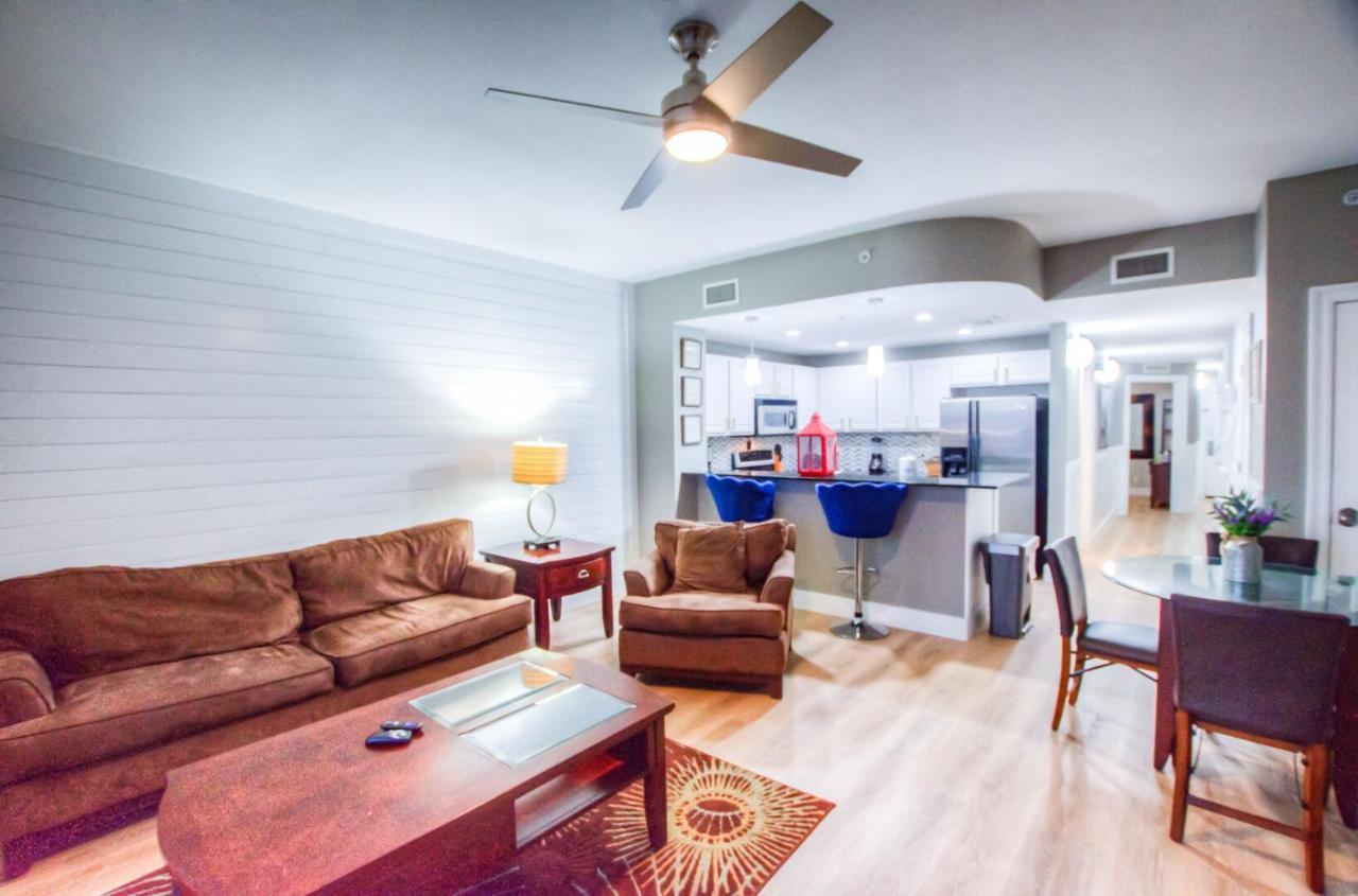 Calypso 2-2007 ! Amazing Location, And Awesome Ocean Views! Holiday home Panama City Beach