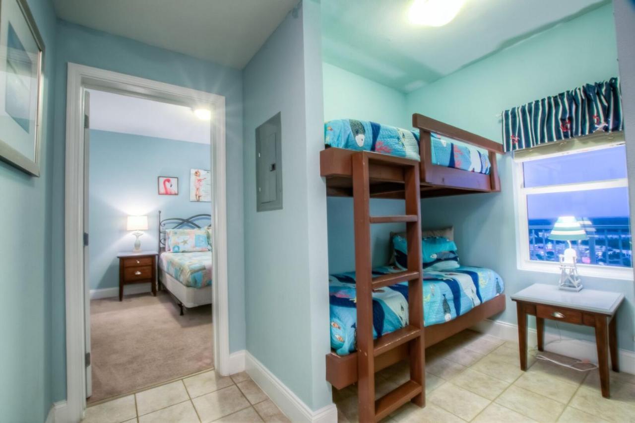 Laketown Wharf 1408 By Zia Vr Holiday home *