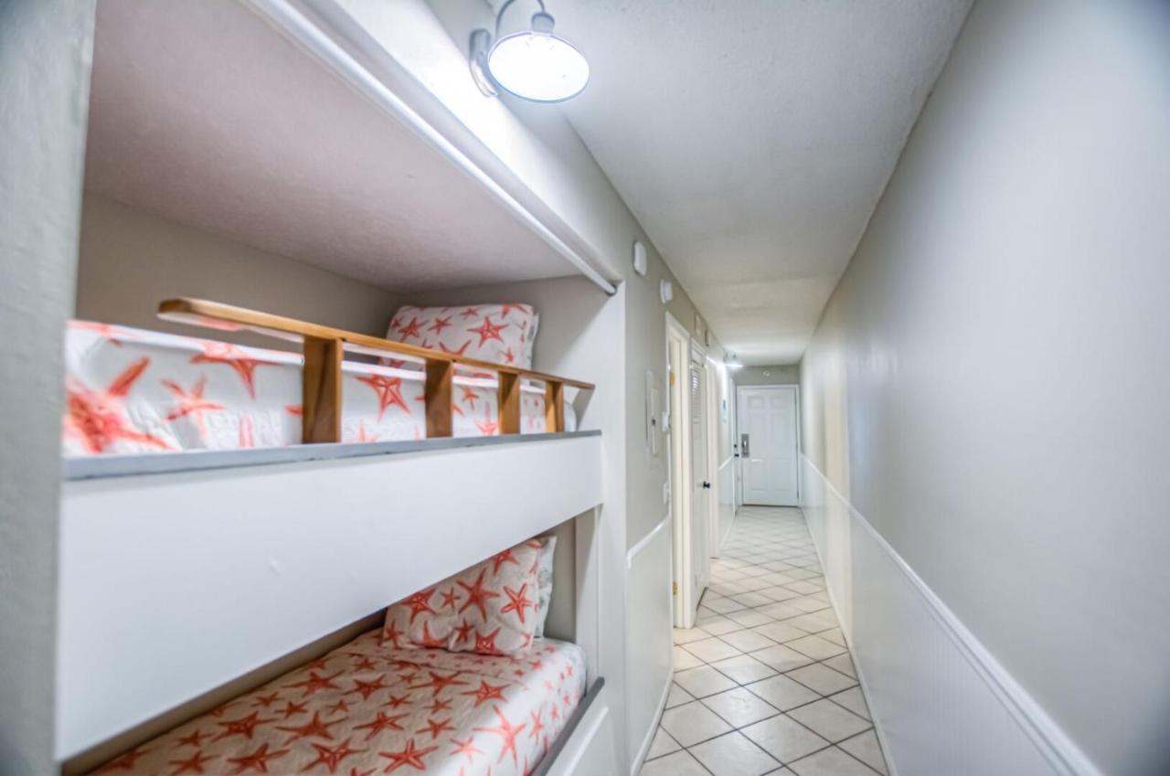Fantastic Ocean Front 1 Bd At The Summit In Panama Beach! *