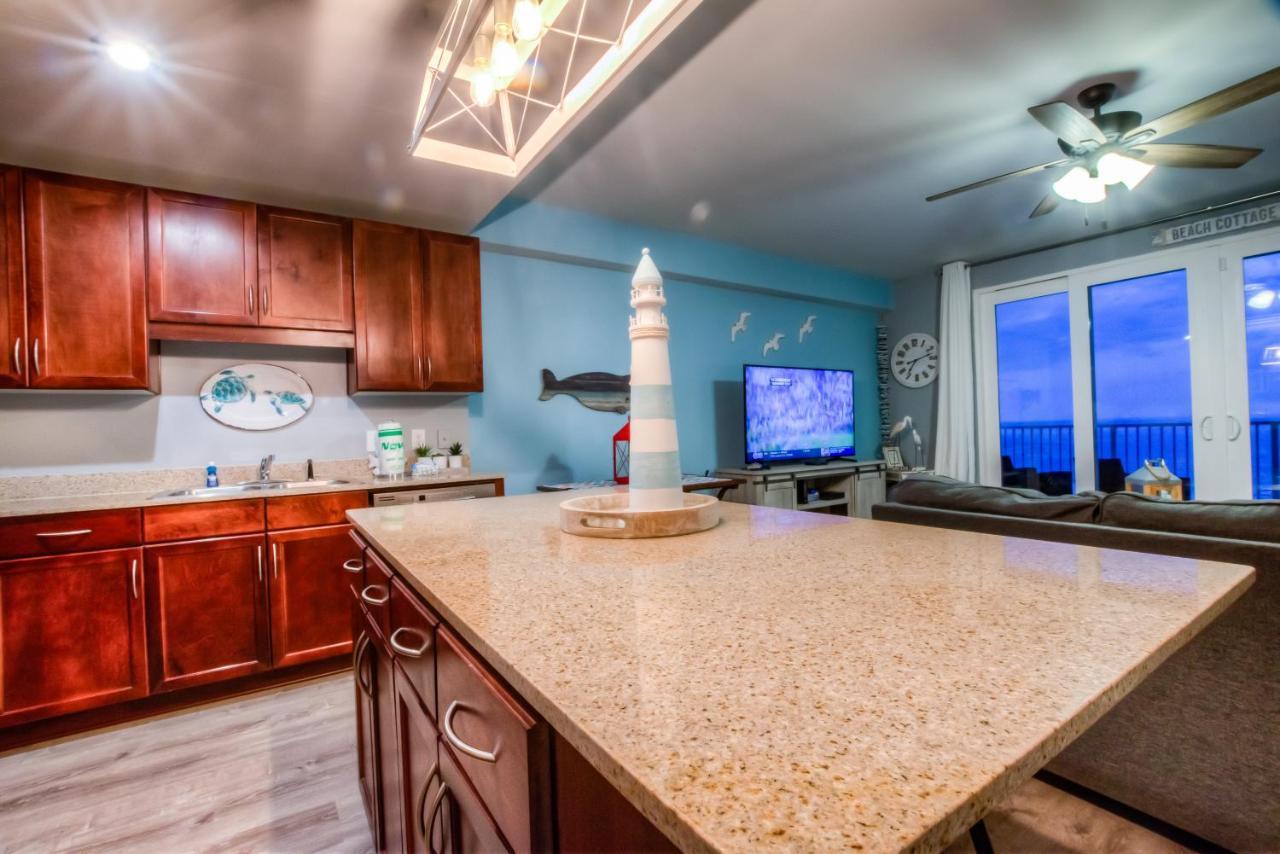Laketown Wharf 905 By Zia Vr Holiday home *