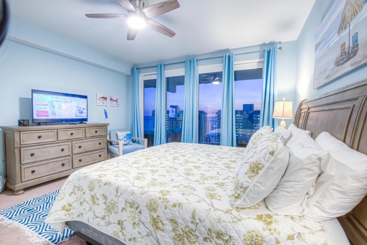 Holiday home Laketown Wharf 920! Beautiful 3 Bd, Great Amenities, And Great Location *