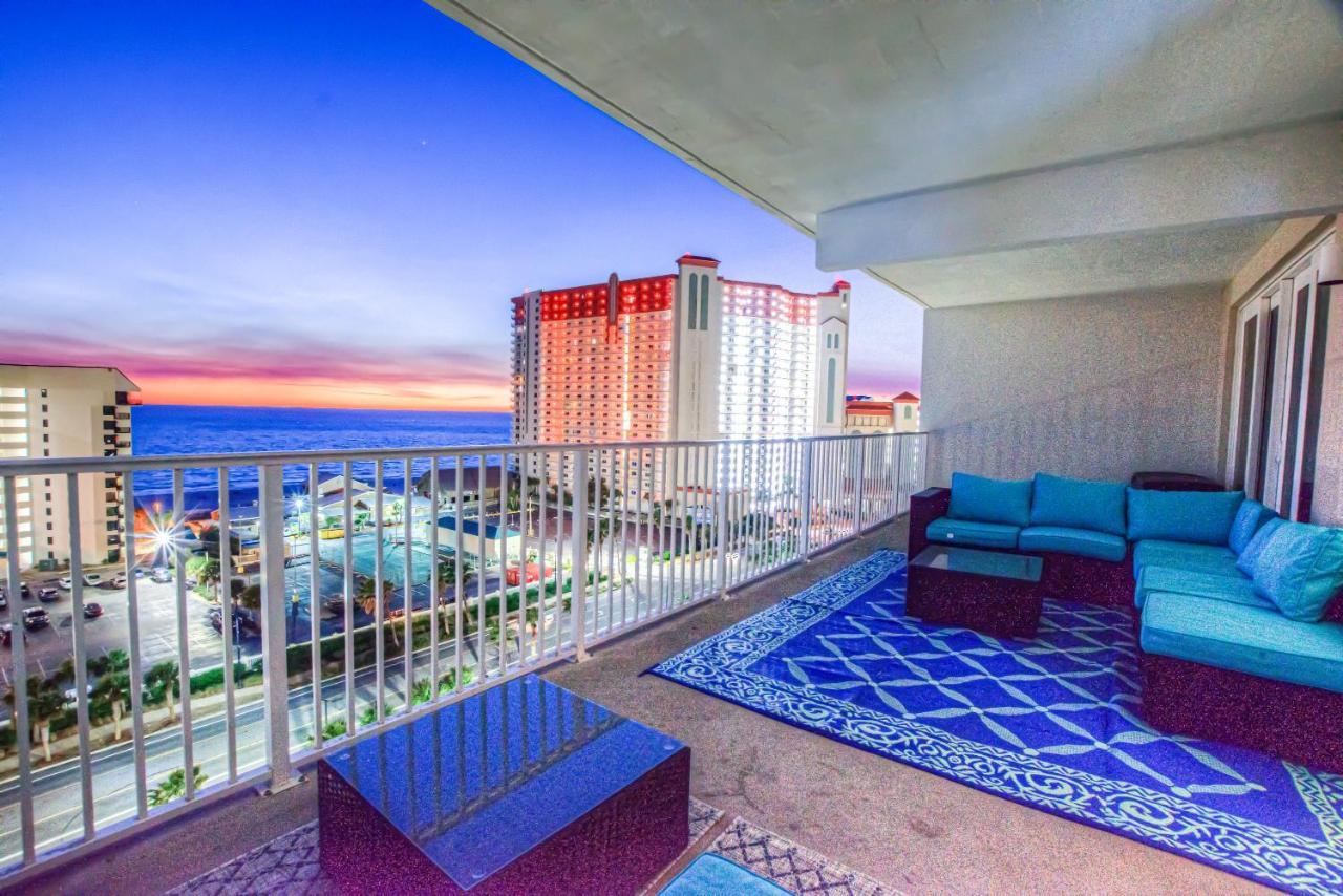 Laketown Wharf 920! Beautiful 3 Bd, Great Amenities, And Great Location *