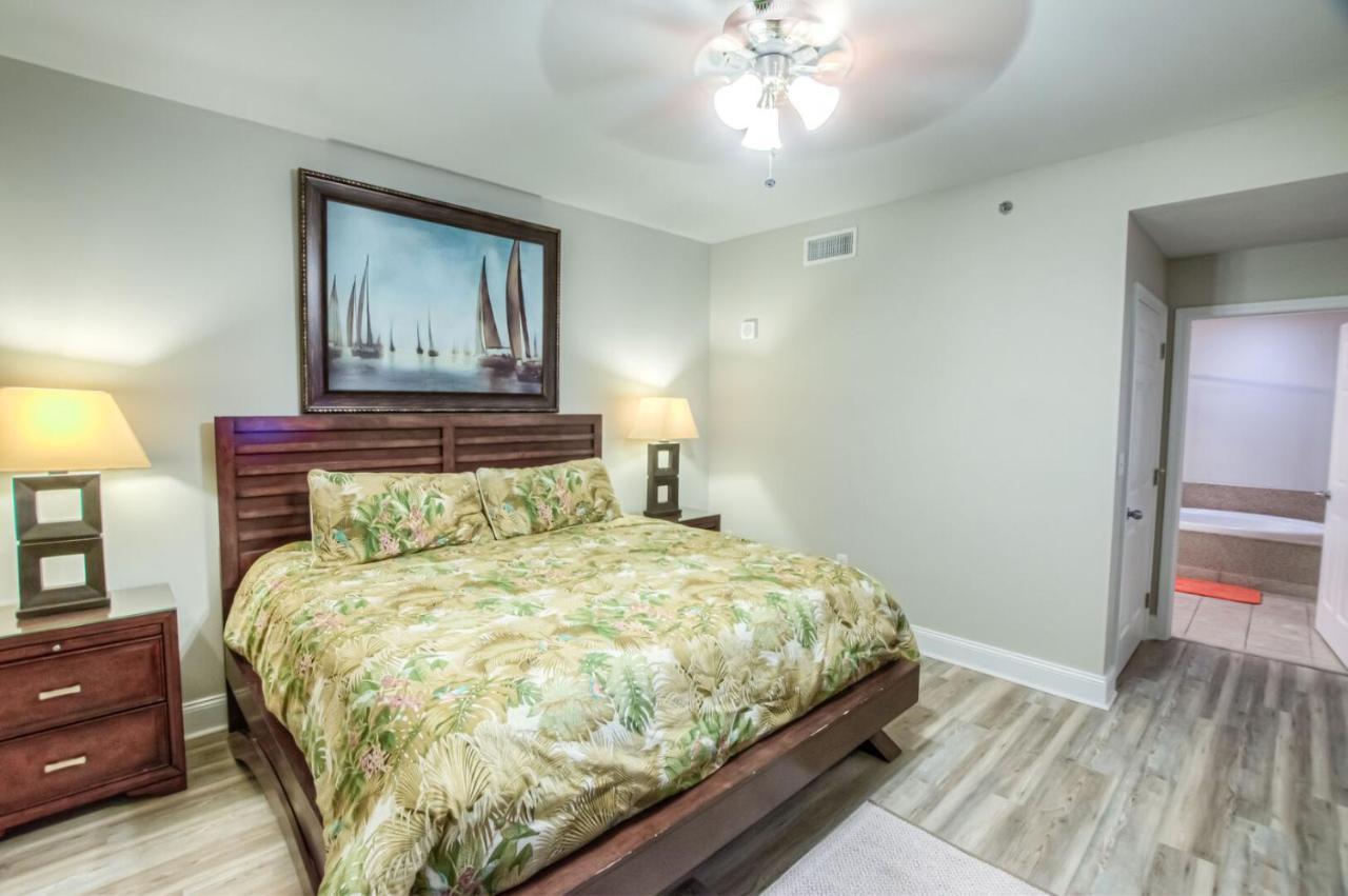 Laketown Wharf 933! Beautiful 3 Bd, Great Amenities, And Great Location Holiday home Panama City Beach