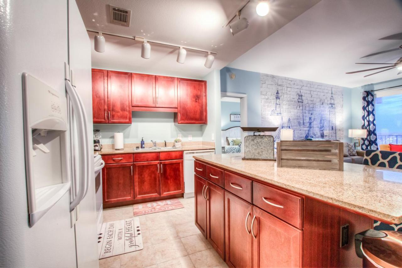 Laketown Wharf 1530 By Aneliya Panama City Beach