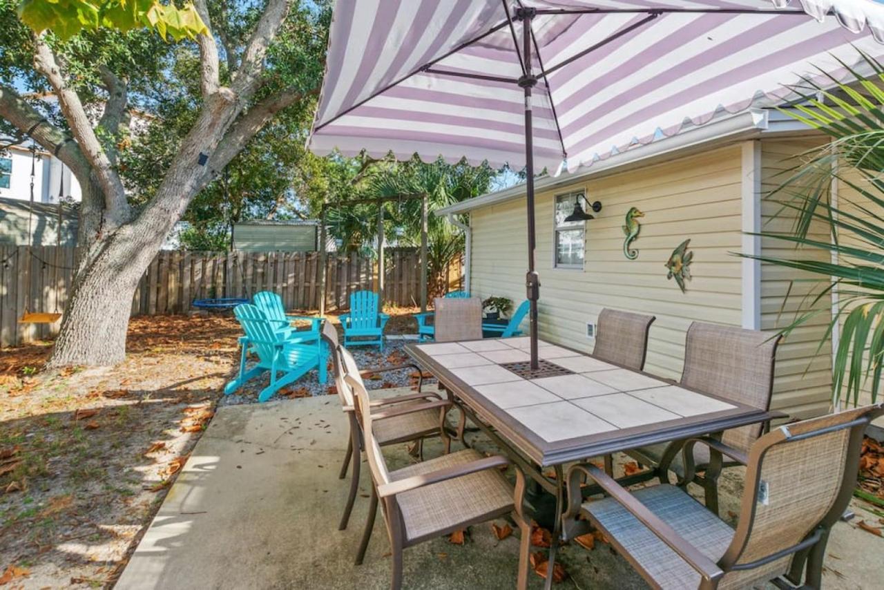 Fanta Sea: Coastal Retreat With Hot Tub And Game *