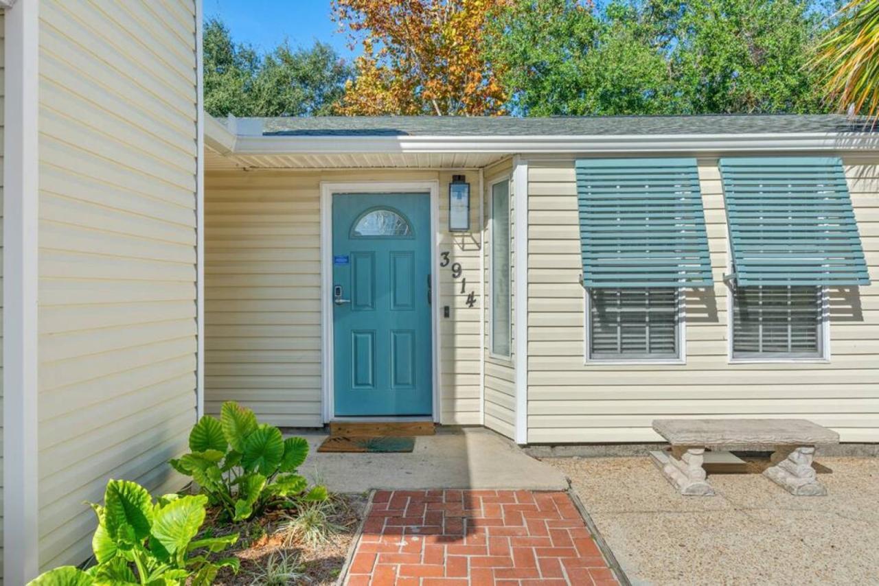 Holiday home Fanta Sea: Coastal Retreat With Hot Tub And Game