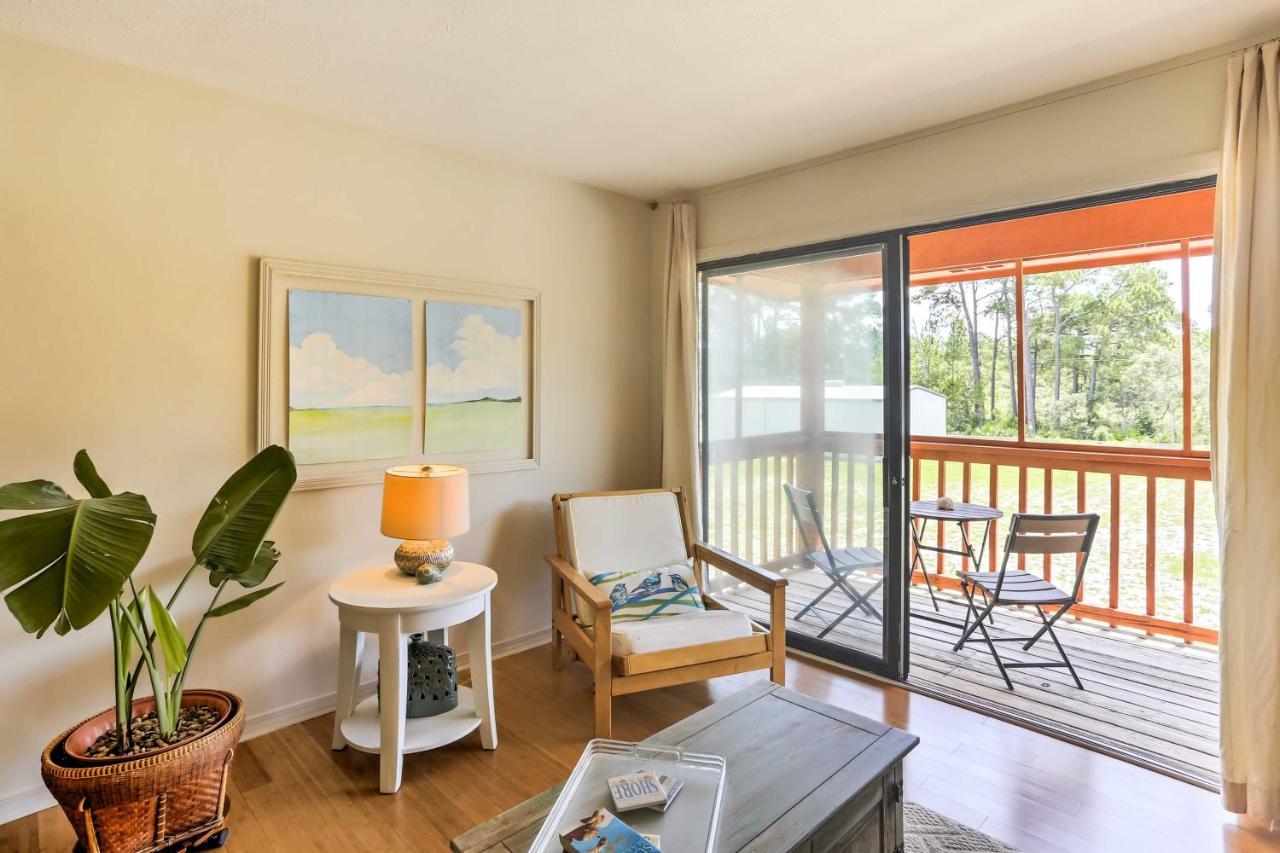 Cute Pcb By Powell With Pool Access! Apartment