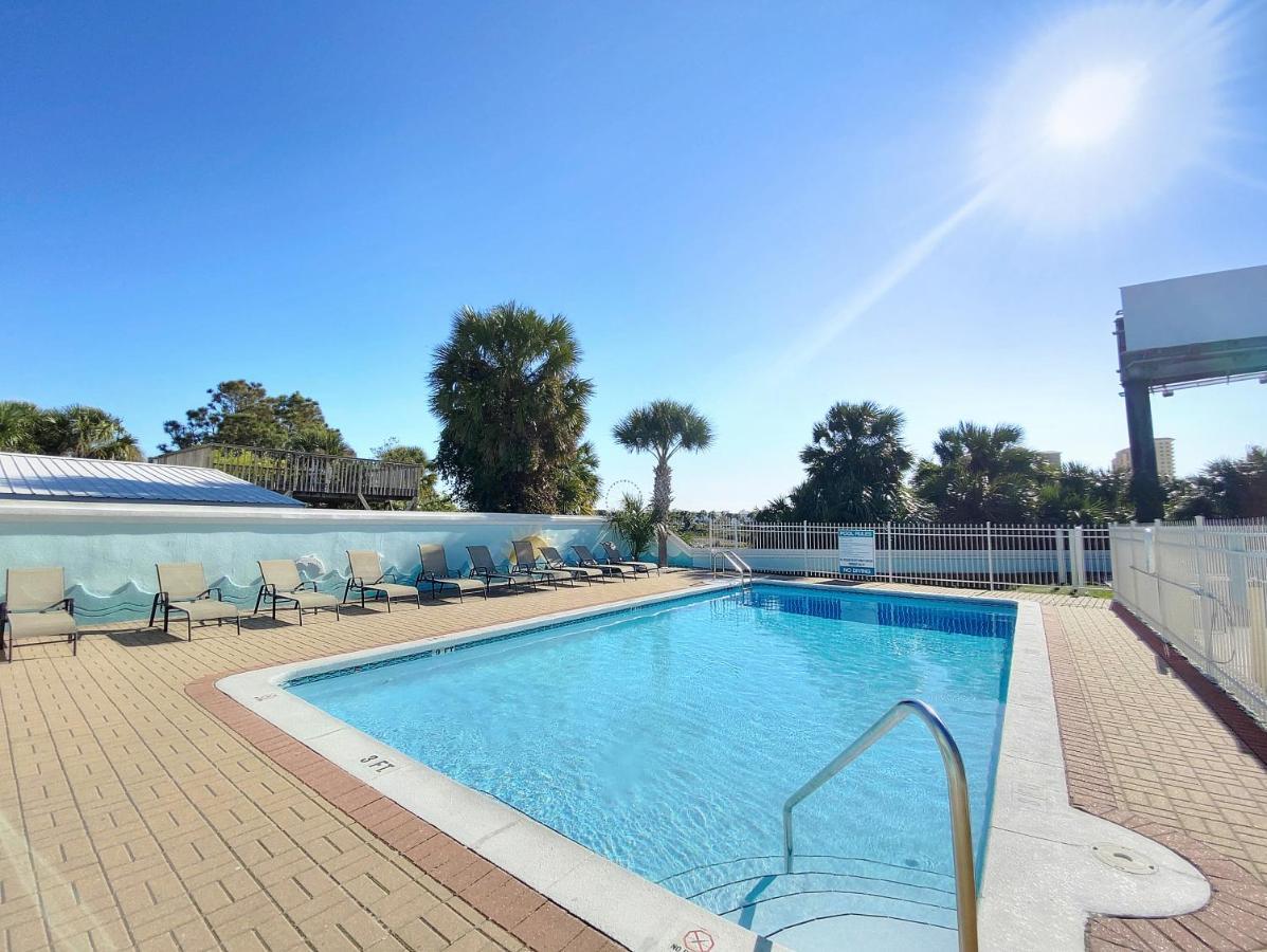 Holiday home Paradise By The Pier Panama City Beach