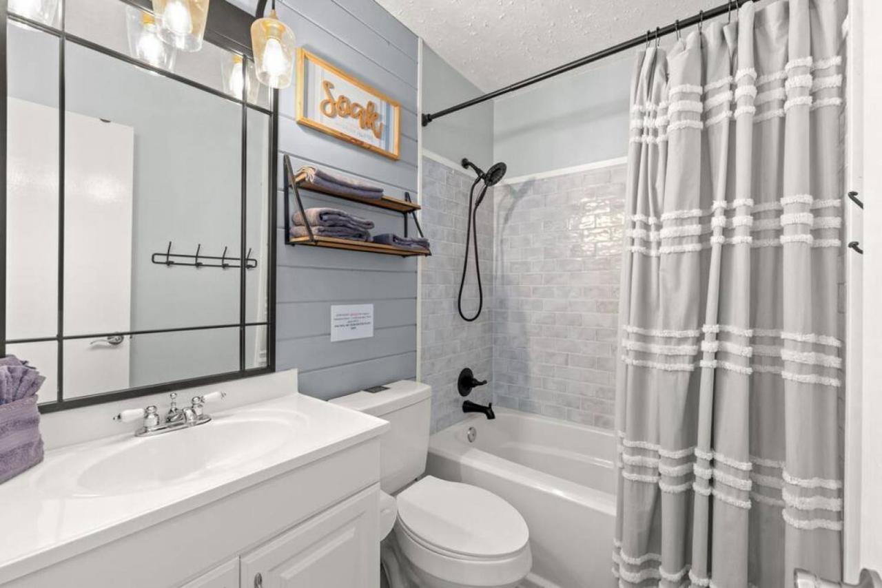 Holiday home Fanta Sea: Coastal Retreat With Hot Tub And Game Panama City Beach