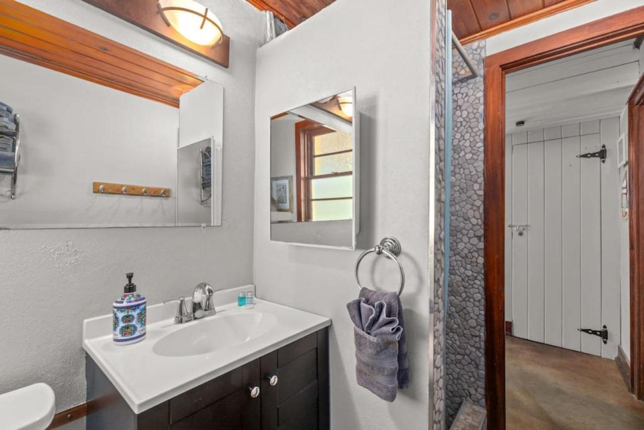 Nautical Rose - Hot Tub, 600 Feet To Beach, Beach Gear Incl'd, & Fire Pit! * Panama City Beach