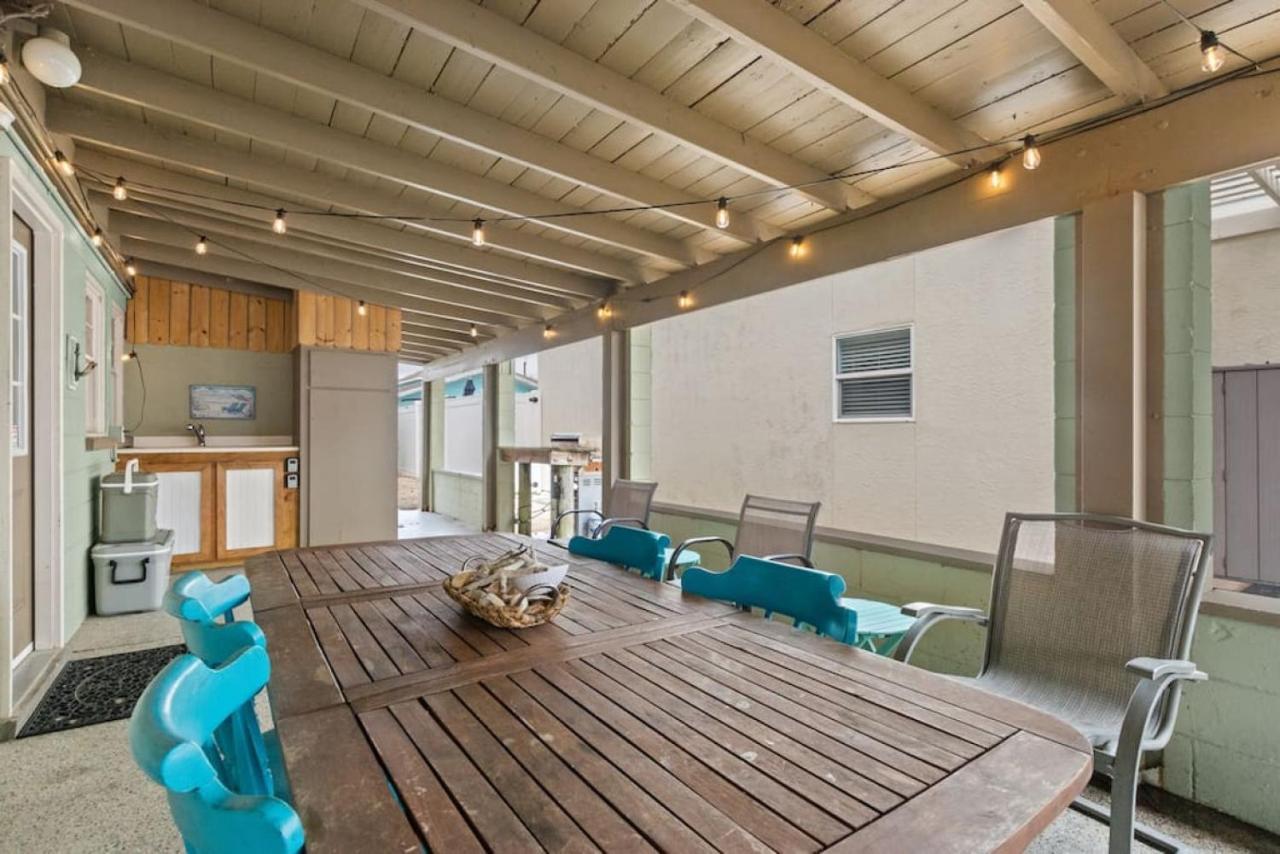 Nautical Rose - Hot Tub, 600 Feet To Beach, Beach Gear Incl'd, & Fire Pit! Holiday home Panama City Beach