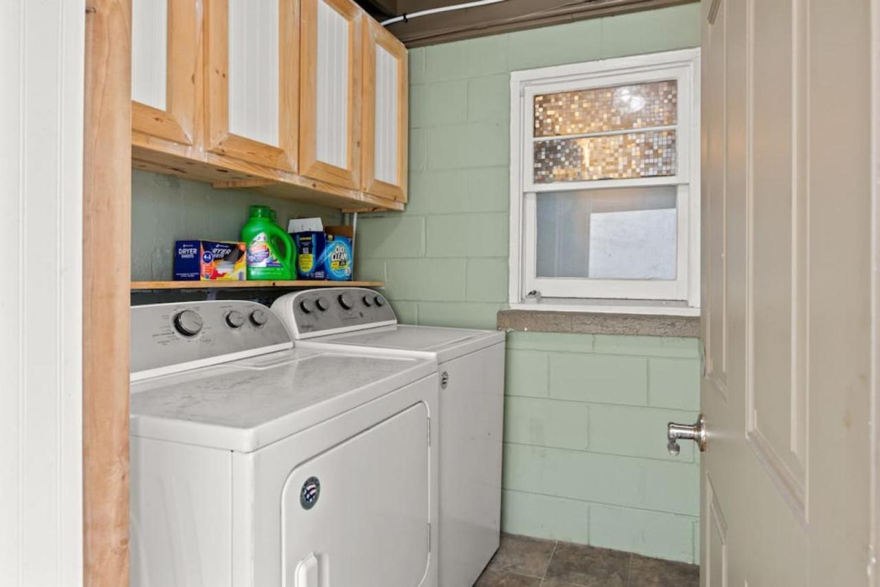 Nautical Rose - Hot Tub, 600 Feet To Beach, Beach Gear Incl'd, & Fire Pit! Holiday home Panama City Beach