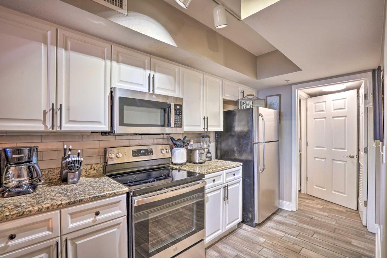 Breezy Oceanfront Panama With Pool Access Apartment Panama City Beach