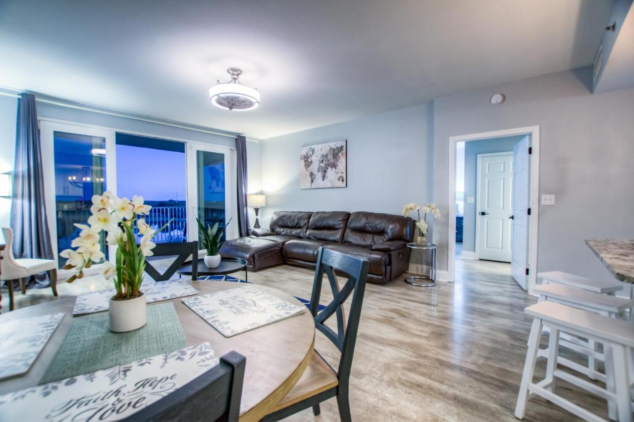 Holiday home Brand New! Laketown Wharf 633! Amazing 3 Bd, Great Location, And Awesome Amenities!