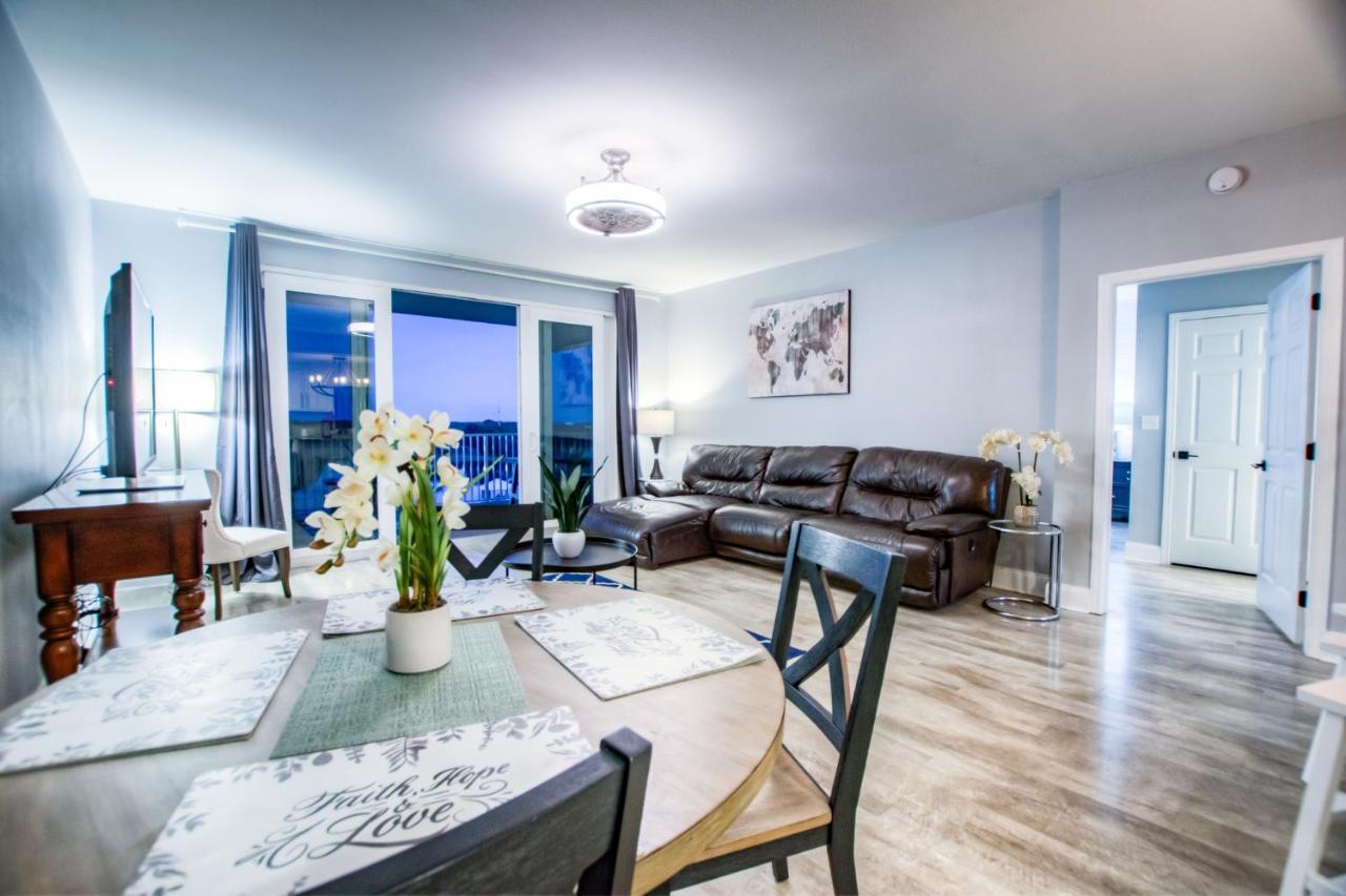 Brand New! Laketown Wharf 633! Amazing 3 Bd, Great Location, And Awesome Amenities! Holiday home *