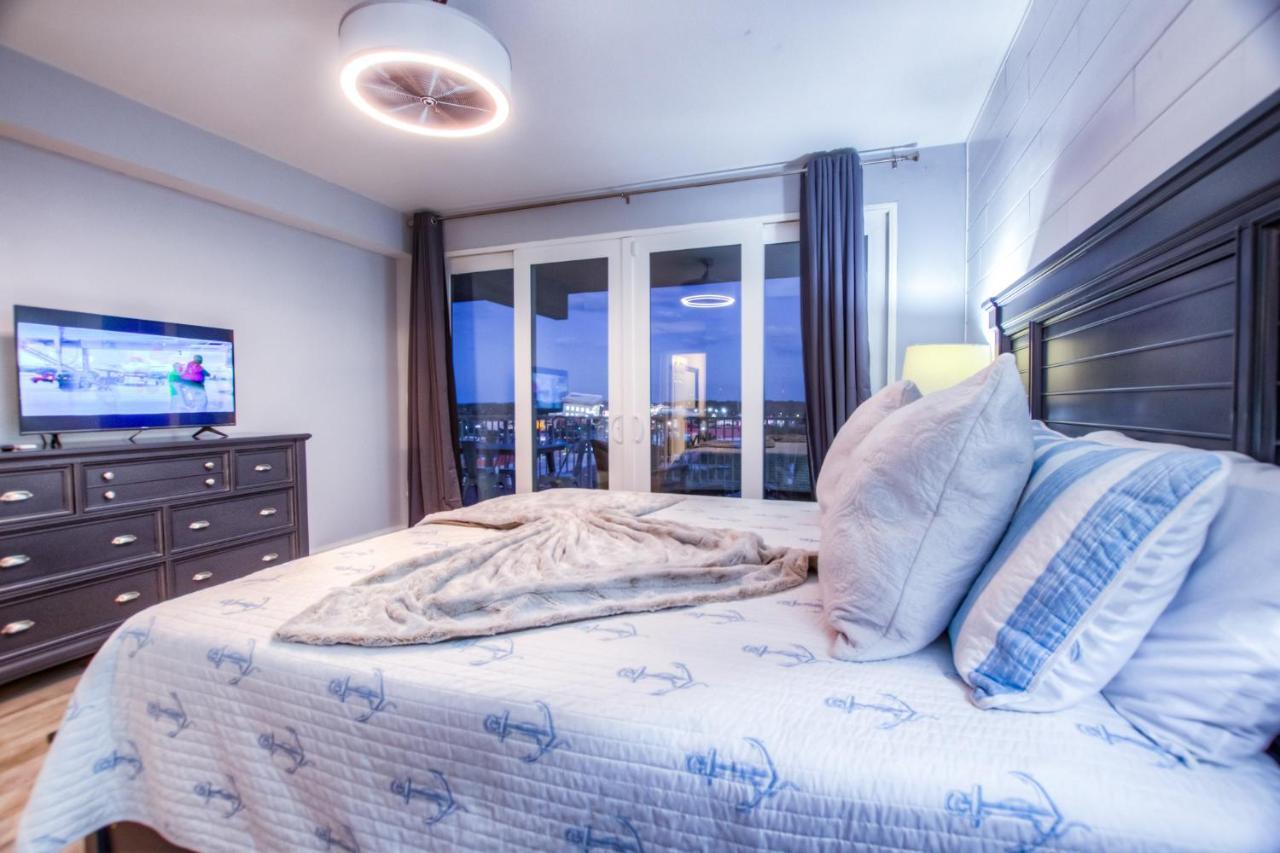 Brand New! Laketown Wharf 633! Amazing 3 Bd, Great Location, And Awesome Amenities! * Panama City Beach