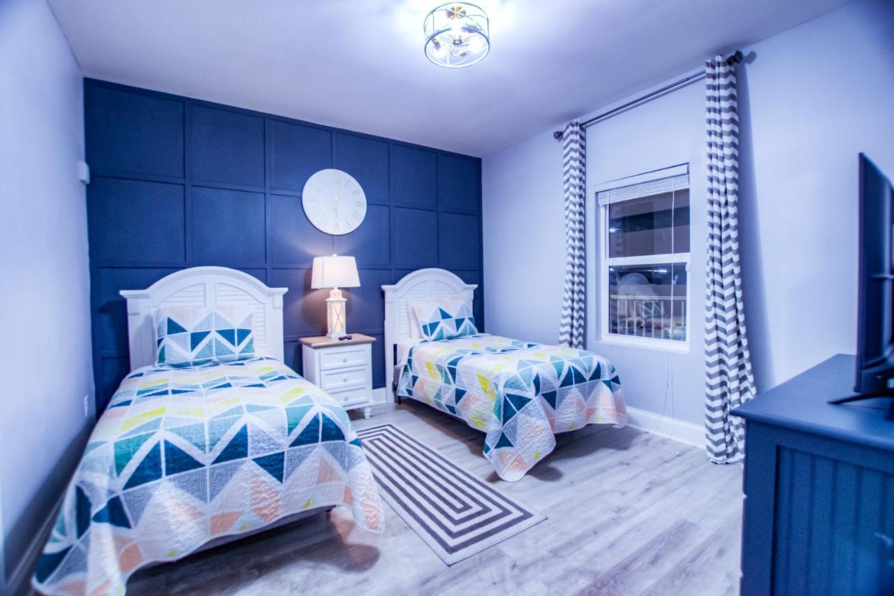 Brand New! Laketown Wharf 633! Amazing 3 Bd, Great Location, And Awesome Amenities! Holiday home *